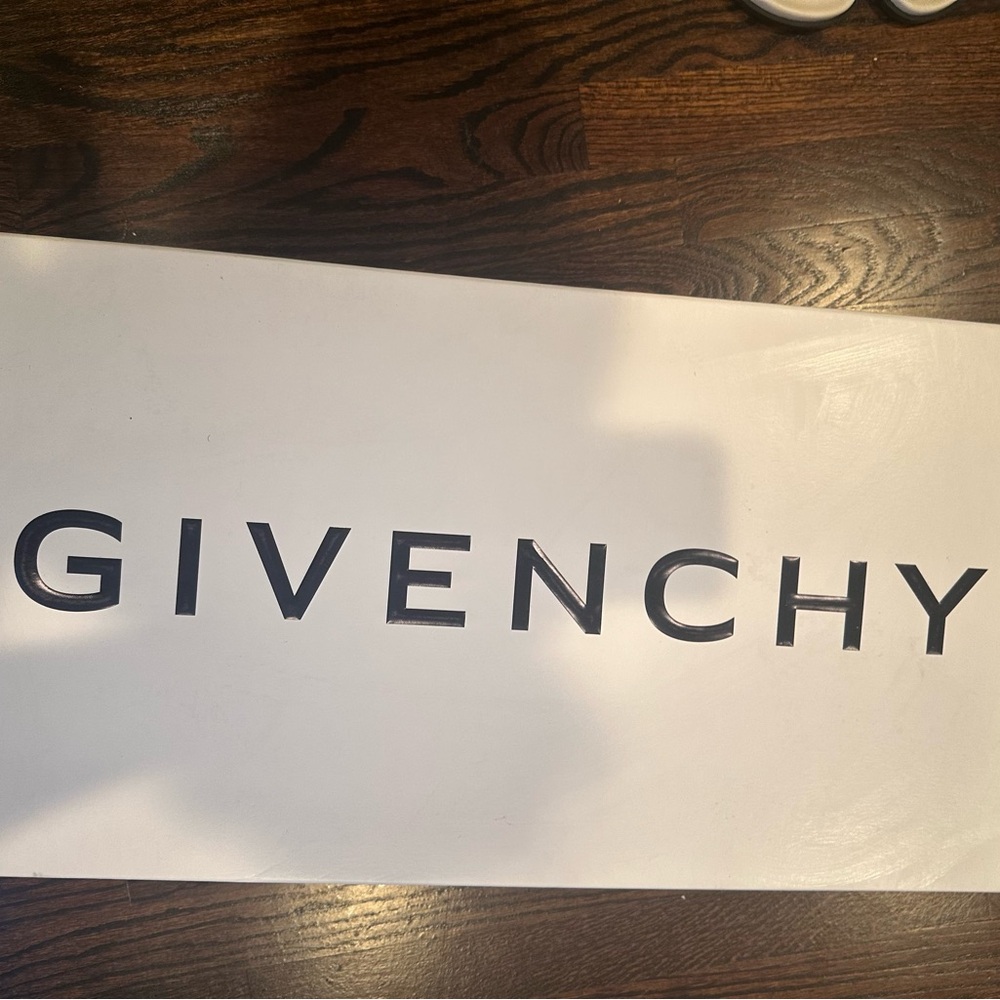 Brand New Givenchy Shark Lock Boots Size 39 - Picture 7 of 7